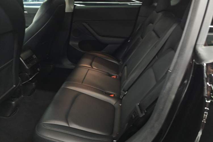 Used Tesla Model Y 2021 Long-Range All-Wheel-Drive Version 3D7 Left Rear Seat