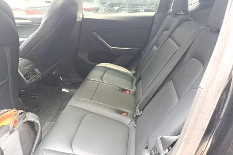 Used Tesla Model Y 2021 Long-Range All-Wheel-Drive Version 3D7 Left Rear Seat