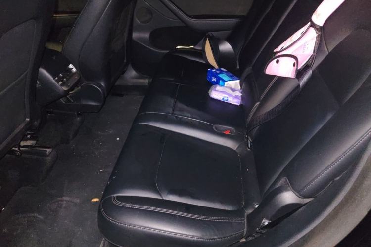 Used Tesla Model Y 2021 Standard Range Rear-Wheel Drive Version Left Rear Seat