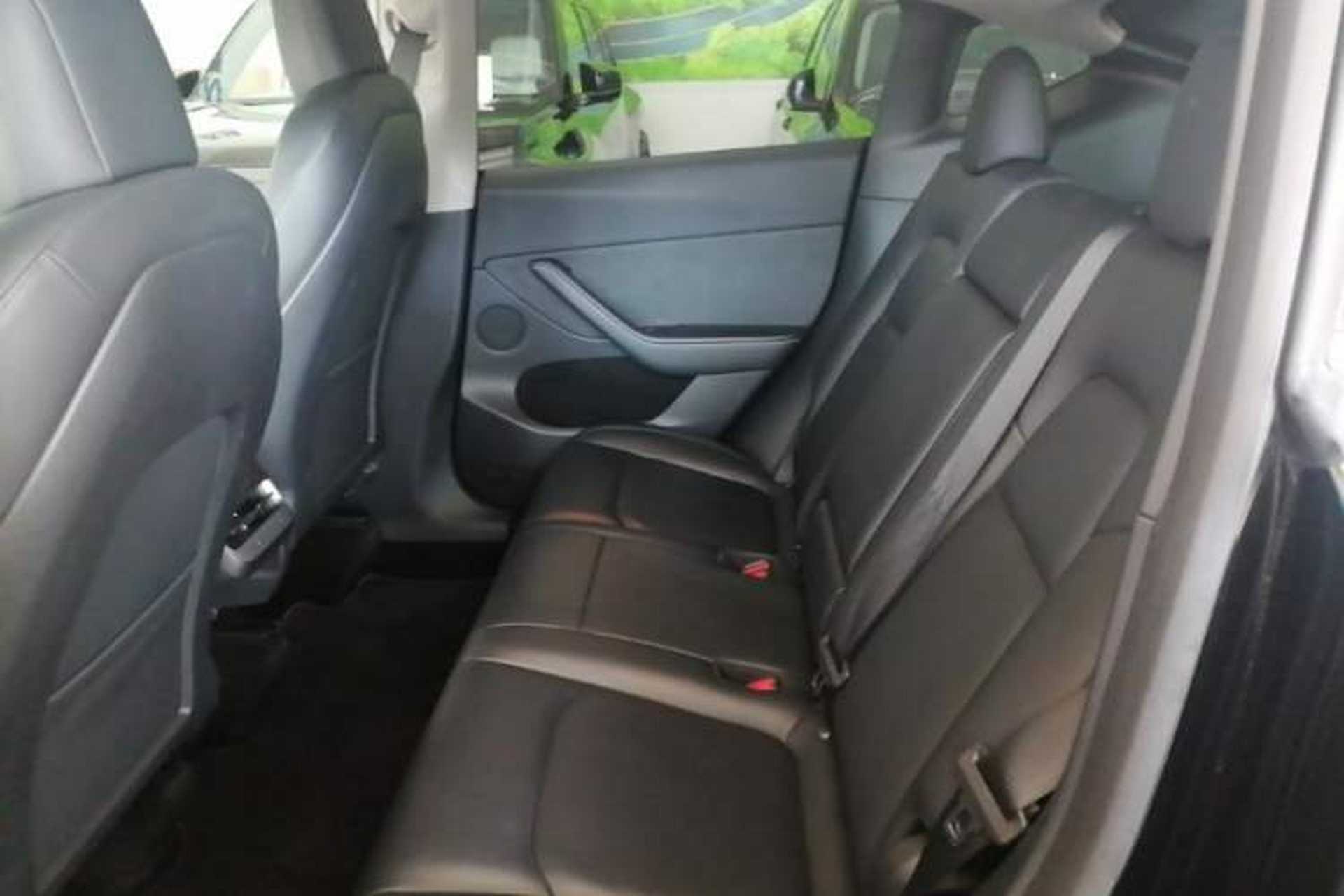 Used Tesla Model Y 2021 Long-Range All-Wheel-Drive Version Left Rear Seat