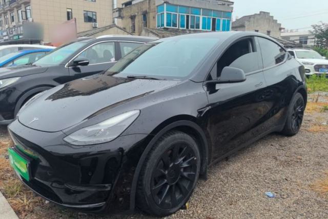 Used Tesla Model Y 2021 Standard Range Rear-Wheel Drive Version