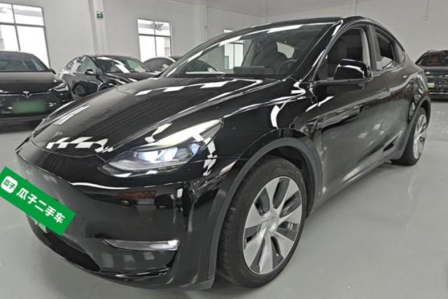 Used Tesla Model Y 2021 Long-Range All-Wheel-Drive Version