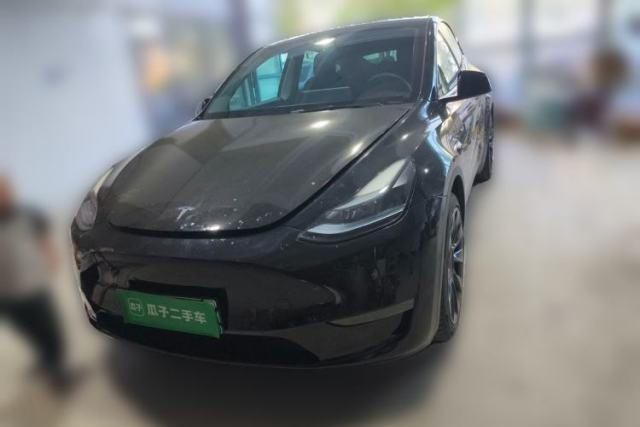 Używany Tesla Model Y 2021 Long-Range All-Wheel-Drive Version 3D7