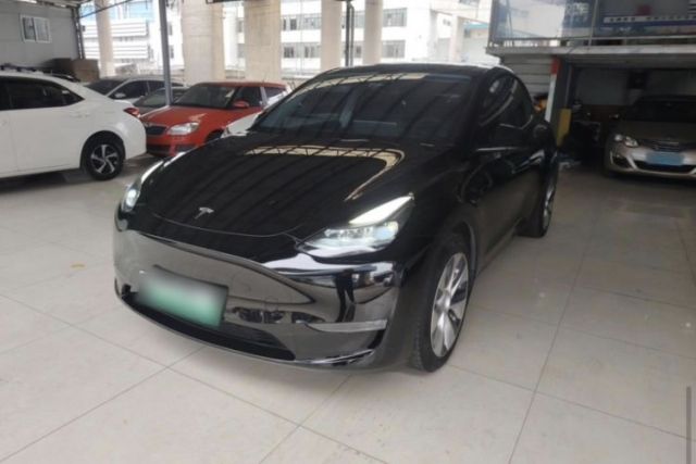Used Tesla Model Y 2021 Standard Range Rear-Wheel Drive Version