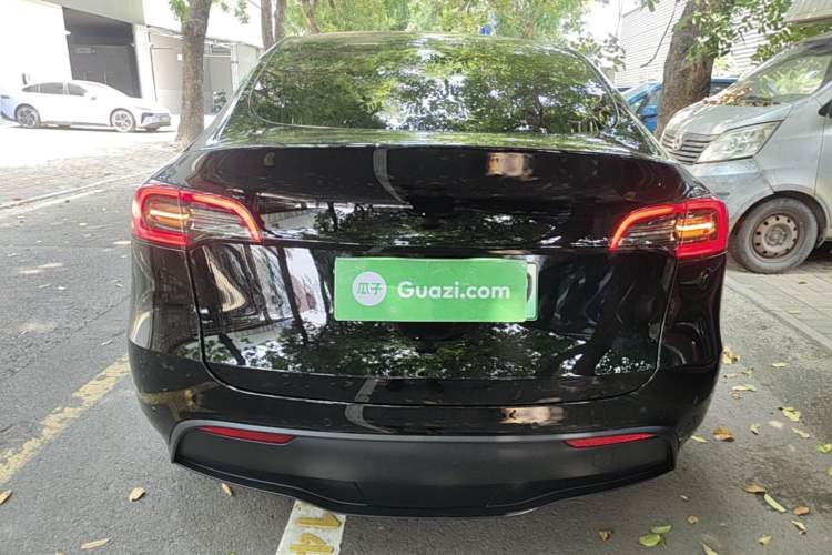 Used Tesla Model Y 2021 Standard Range Rear-Wheel Drive Version Rear