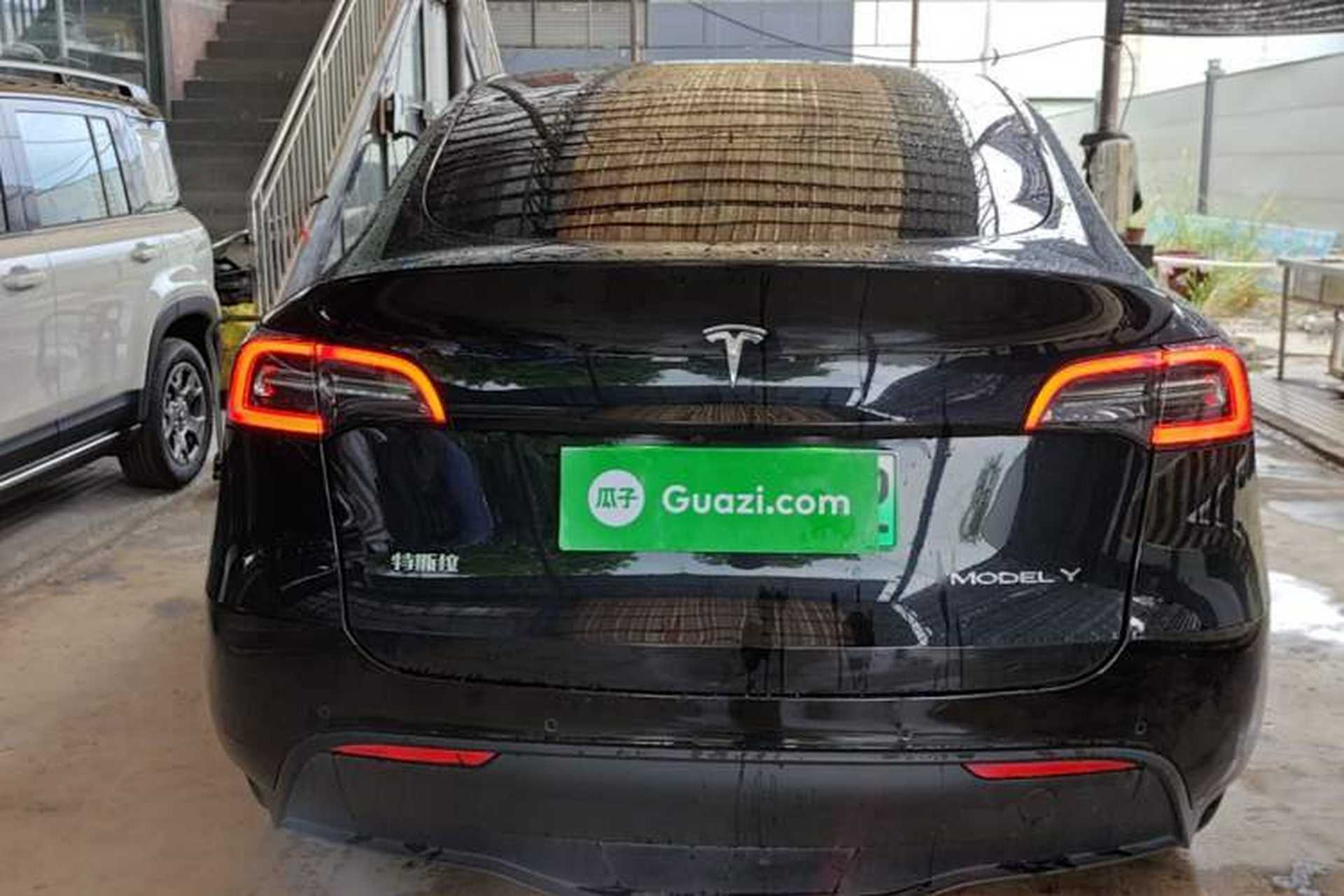 Used Tesla Model Y 2021 Standard Range Rear-Wheel Drive Version Rear