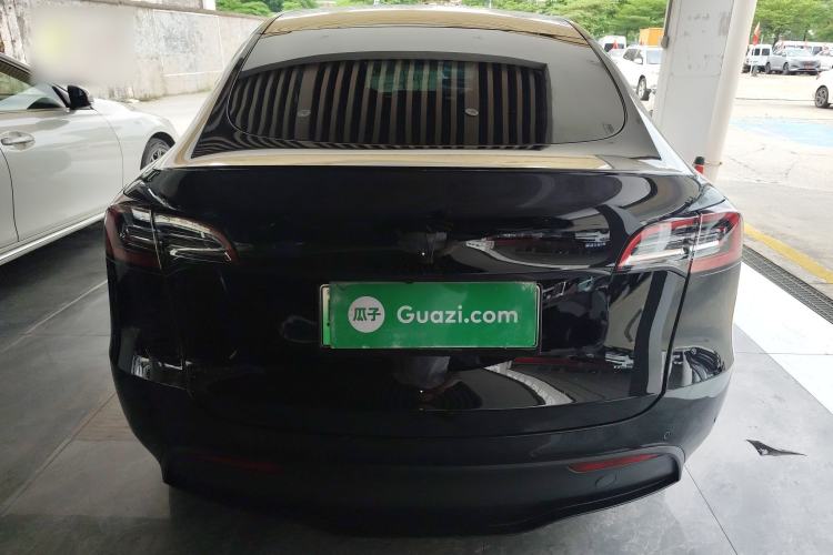 Used Tesla Model Y 2021 Long-Range All-Wheel-Drive Version Rear
