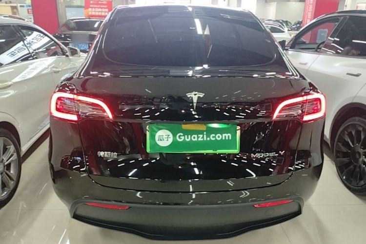 Used Tesla Model Y 2021 Long-Range All-Wheel-Drive Version Rear