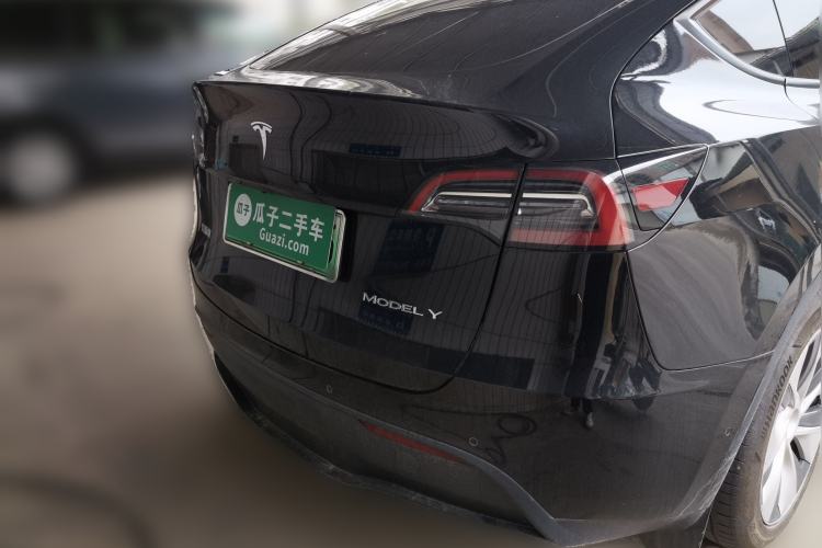 Used Tesla Model Y 2021 Long-Range All-Wheel-Drive Version Rear