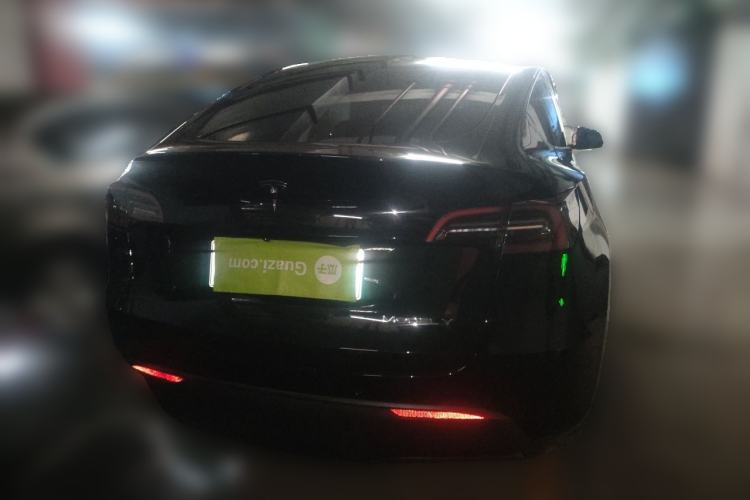 Used Tesla Model Y 2021 Long-Range All-Wheel-Drive Version Rear