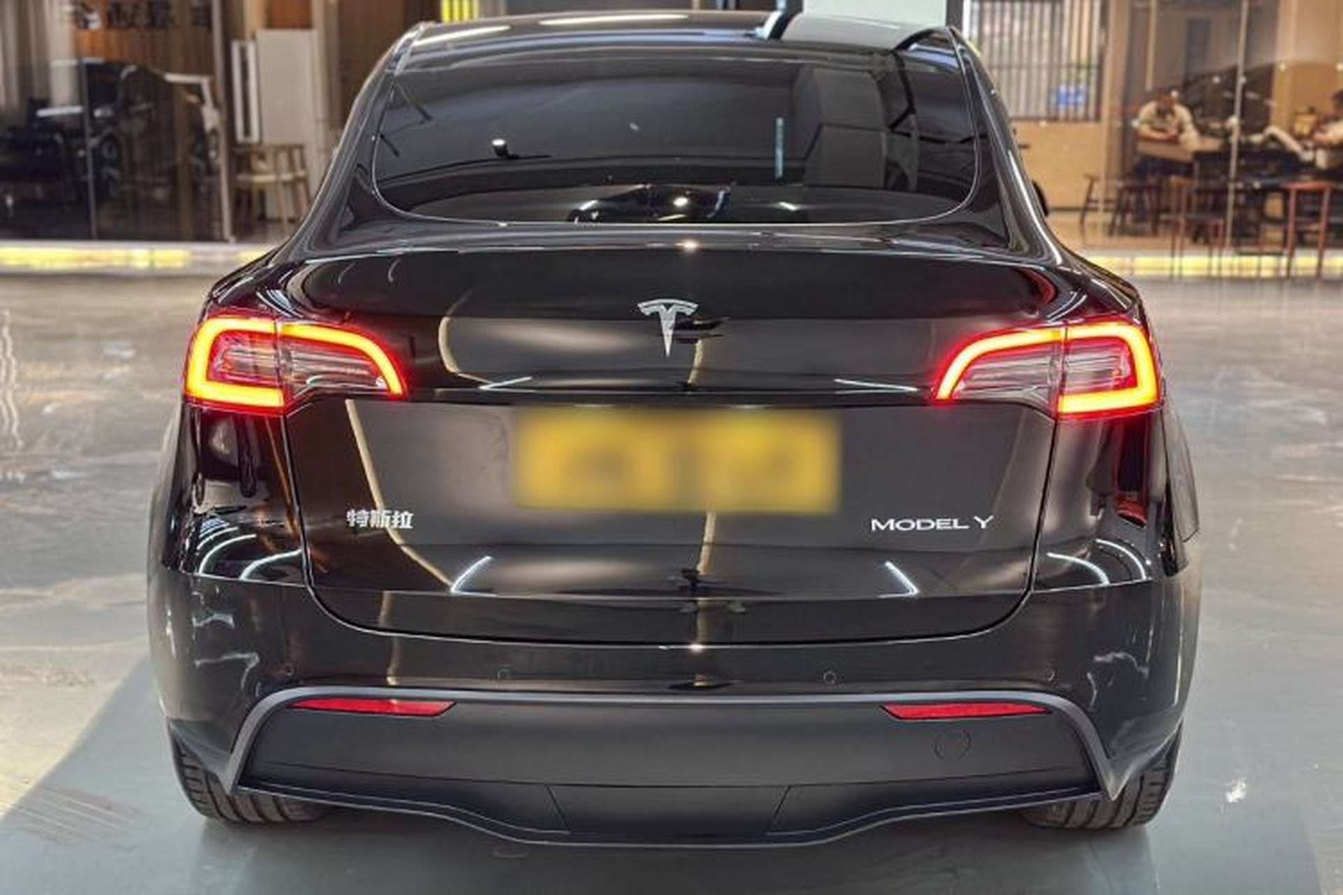 Used Tesla Model Y 2021 Long-Range All-Wheel-Drive Version Rear