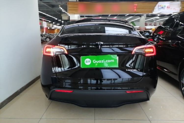 Used Tesla Model Y 2021 Long-Range All-Wheel-Drive Version 3D7 Rear