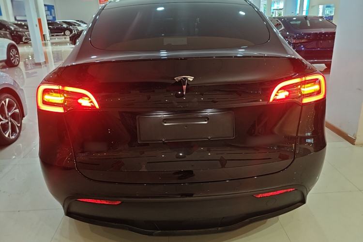 Used Tesla Model Y 2021 Long-Range All-Wheel-Drive Version 3D7 Rear