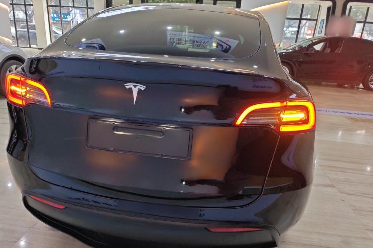 Used Tesla Model Y 2021 Long-Range All-Wheel-Drive Version 3D7 Rear