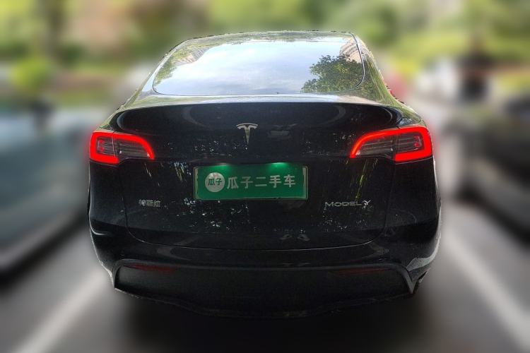 Used Tesla Model Y 2021 Long-Range All-Wheel-Drive Version Rear