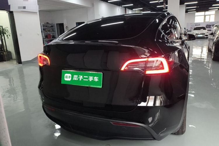 Used Tesla Model Y 2021 Standard Range Rear-Wheel Drive Version Rear