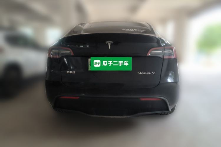 Used Tesla Model Y 2021 Long-Range All-Wheel-Drive Version Rear