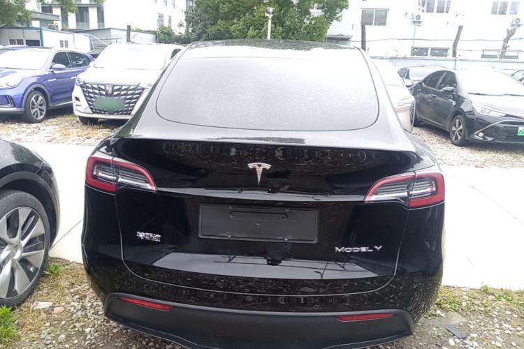 Used Tesla Model Y 2021 Long-Range All-Wheel-Drive Version 3D7 Rear