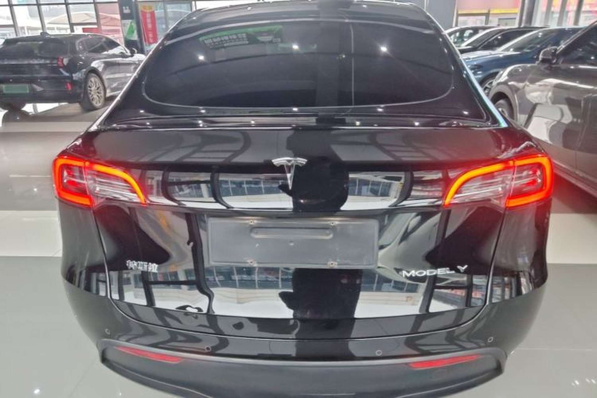 Used Tesla Model Y 2021 Long-Range All-Wheel-Drive Version Rear