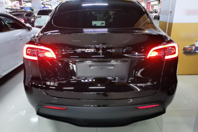 Used Tesla Model Y 2021 Long-Range All-Wheel-Drive Version 3D7 Rear