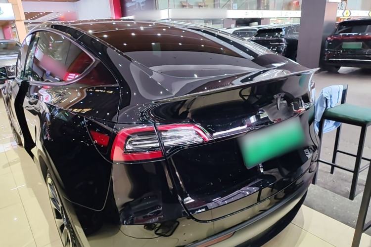 Used Tesla Model Y 2021 Standard Range Rear-Wheel Drive Version Rear Left 45 Deg