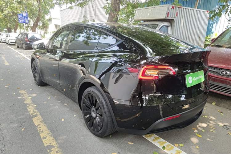 Used Tesla Model Y 2021 Standard Range Rear-Wheel Drive Version Rear Left 45 Deg