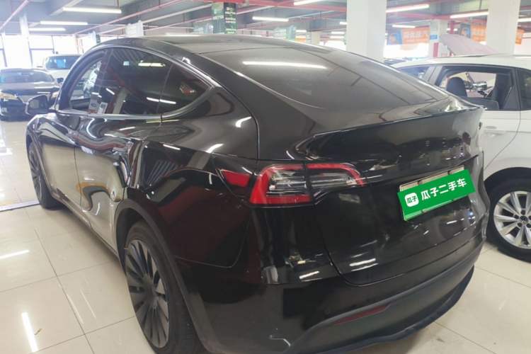 Used Tesla Model Y 2021 Standard Range Rear-Wheel Drive Version Rear Left 45 Deg