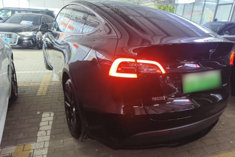 Used Tesla Model Y 2021 Standard Range Rear-Wheel Drive Version Rear Left 45 Deg