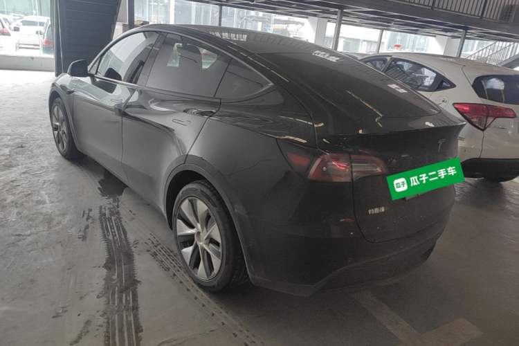 Used Tesla Model Y 2021 Standard Range Rear-Wheel Drive Version Rear Left 45 Deg