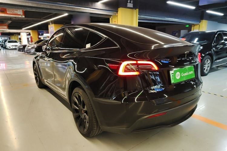 Used Tesla Model Y 2021 Long-Range All-Wheel-Drive Version 3D7 Rear Left 45 Deg