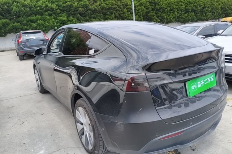 Used Tesla Model Y 2021 Long-Range All-Wheel-Drive Version Rear Left 45 Deg