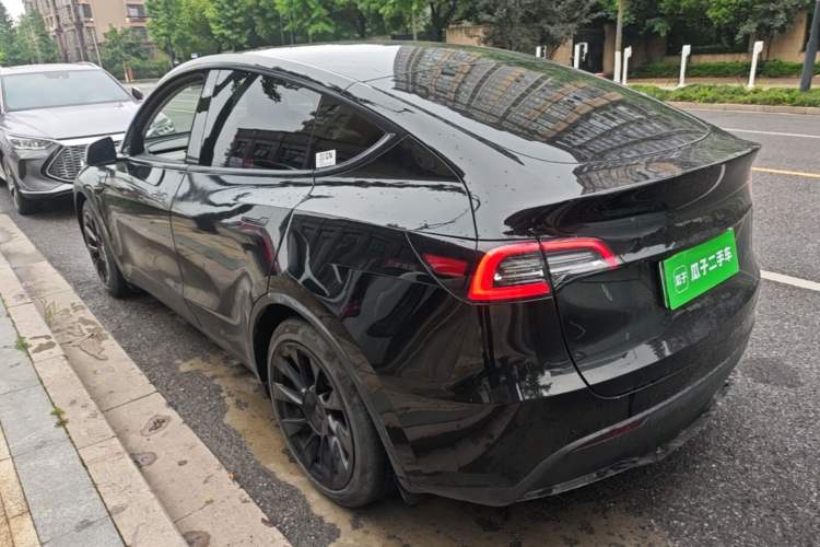 Used Tesla Model Y 2021 Standard Range Rear-Wheel Drive Version Rear Left 45 Deg