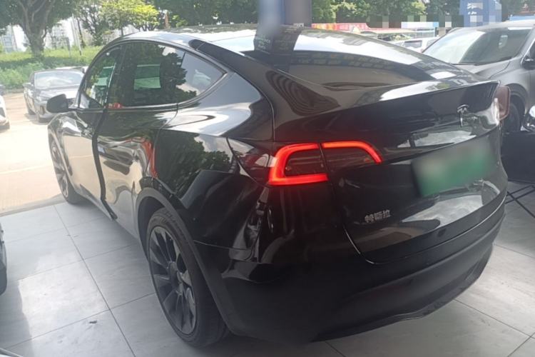 Used Tesla Model Y 2021 Standard Range Rear-Wheel Drive Version Rear Left 45 Deg