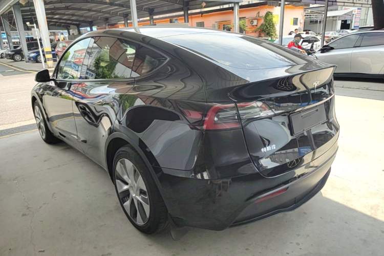 Used Tesla Model Y 2021 Standard Range Rear-Wheel Drive Version Rear Left 45 Deg