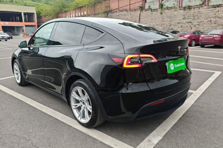 Used Tesla Model Y 2021 Standard Range Rear-Wheel Drive Version Rear Left 45 Deg