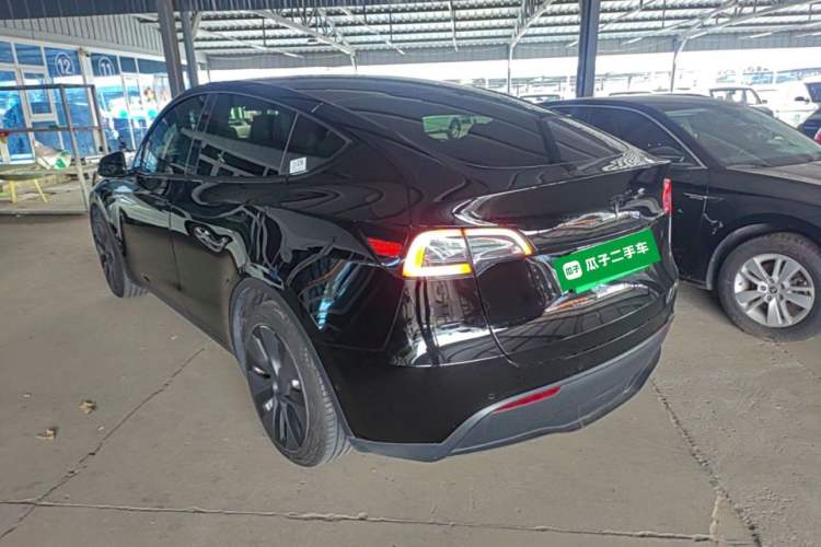 Used Tesla Model Y 2021 Standard Range Rear-Wheel Drive Version Rear Left 45 Deg