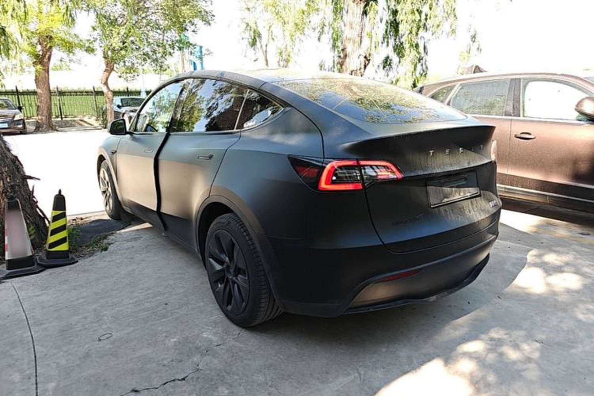 Used Tesla Model Y 2021 Long-Range All-Wheel-Drive Version Rear Left 45 Deg