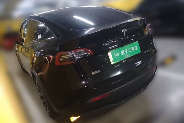 Used Tesla Model Y 2021 Standard Range Rear-Wheel Drive Version Rear Left 45 Deg