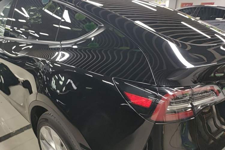 Used Tesla Model Y 2021 Standard Range Rear-Wheel Drive Version Rear Left 45 Deg