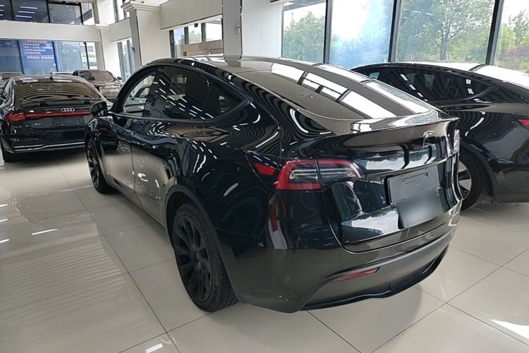 Used Tesla Model Y 2021 Standard Range Rear-Wheel Drive Version Rear Left 45 Deg