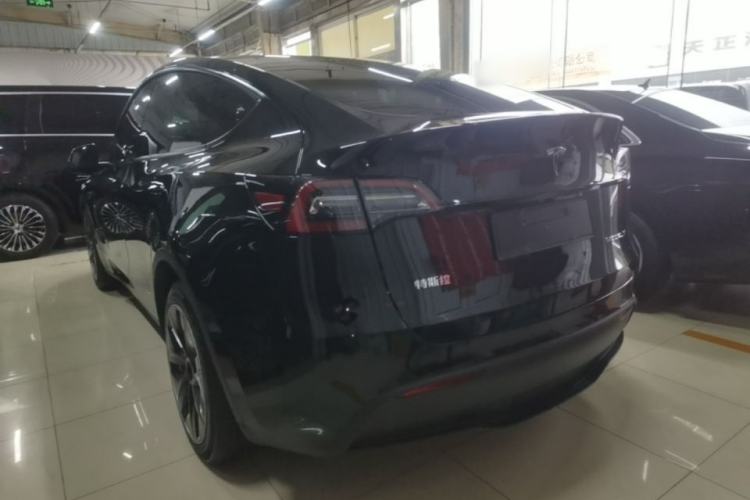 Used Tesla Model Y 2021 Long-Range All-Wheel-Drive Version Rear Left 45 Deg