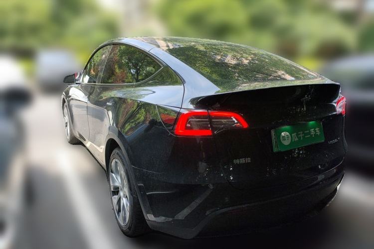 Used Tesla Model Y 2021 Long-Range All-Wheel-Drive Version Rear Left 45 Deg