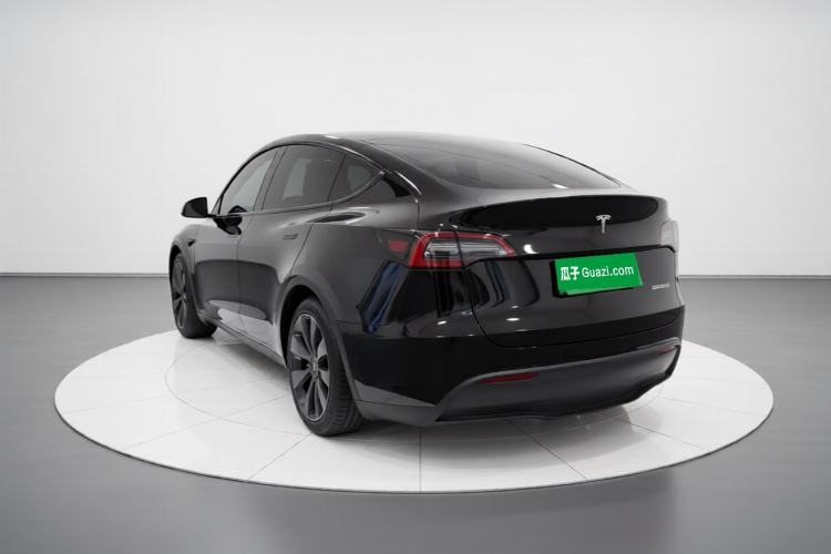 Used Tesla Model Y 2021 Long-Range All-Wheel-Drive Version Rear Left 45 Deg