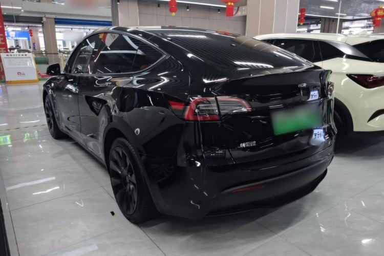 Used Tesla Model Y 2021 Standard Range Rear-Wheel Drive Version Rear Left 45 Deg