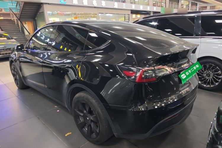 Used Tesla Model Y 2021 Long-Range All-Wheel-Drive Version 3D7 Rear Left 45 Deg