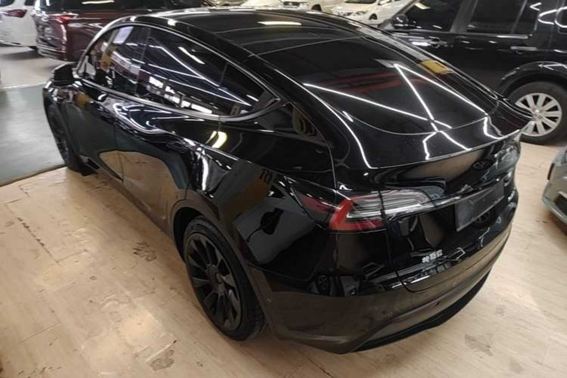 Used Tesla Model Y 2021 Standard Range Rear-Wheel Drive Version Rear Left 45 Deg