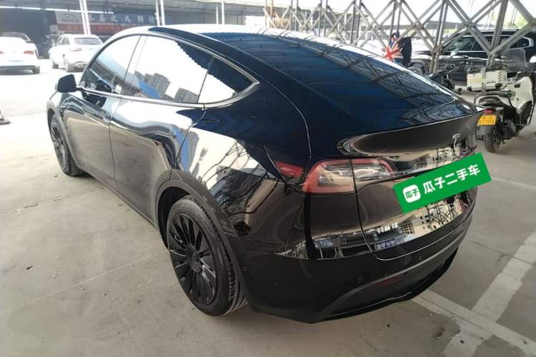 Used Tesla Model Y 2021 Standard Range Rear-Wheel Drive Version Rear Left 45 Deg