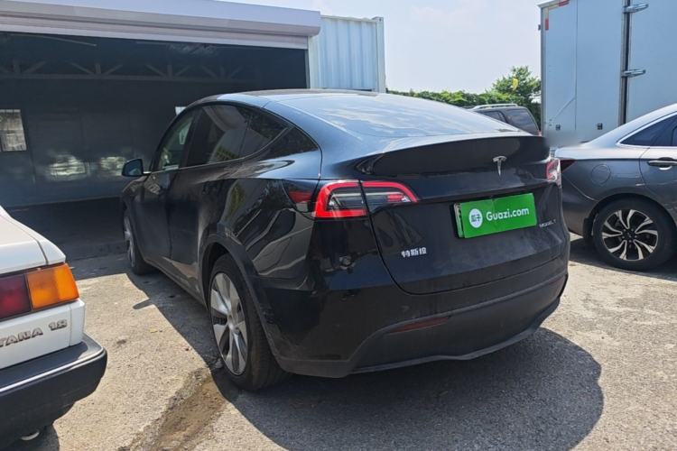 Used Tesla Model Y 2021 Standard Range Rear-Wheel Drive Version Rear Left 45 Deg