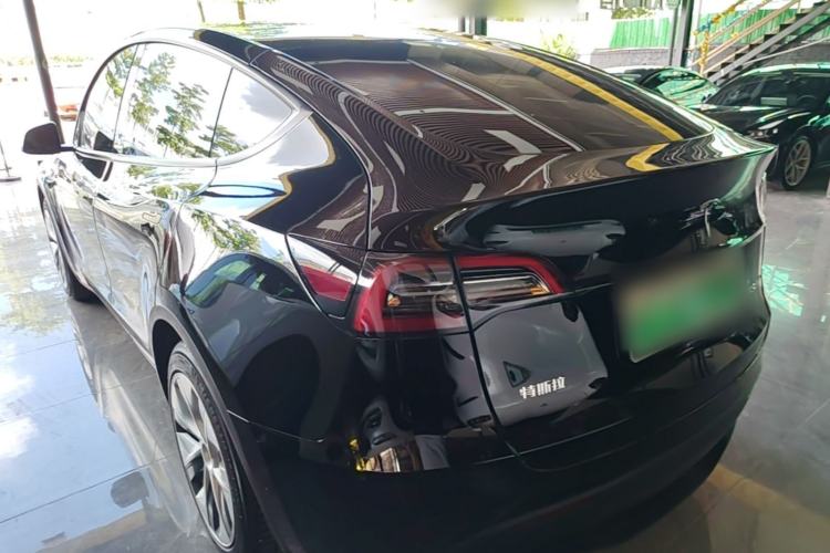 Used Tesla Model Y 2021 Standard Range Rear-Wheel Drive Version Rear Left 45 Deg