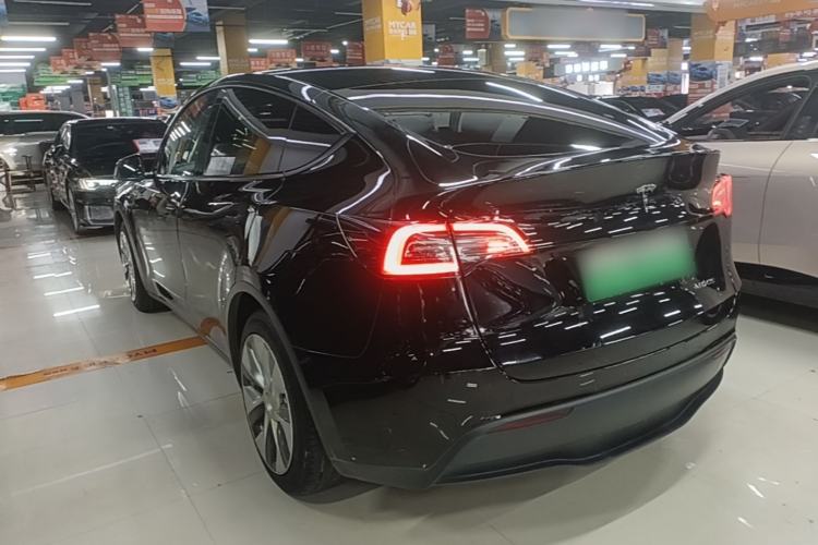 Used Tesla Model Y 2021 Long-Range All-Wheel-Drive Version Rear Left 45 Deg
